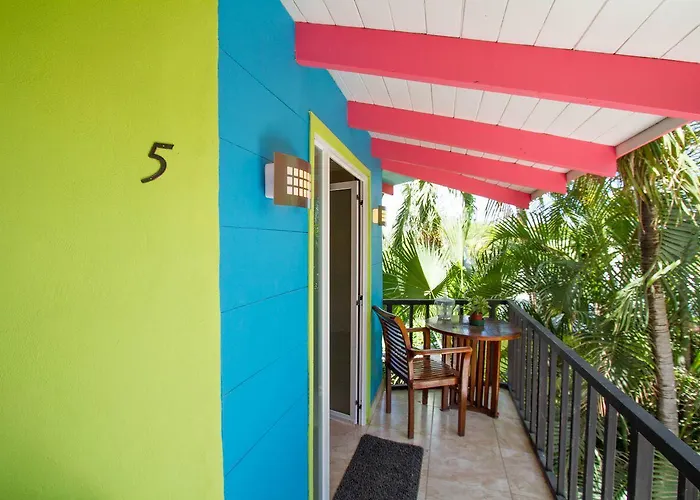 Tamarindo Village Hotel